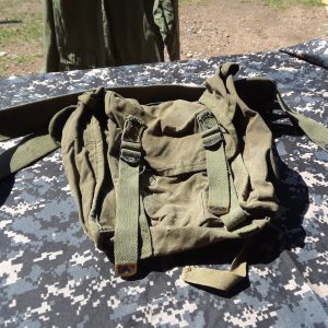 VIETNAM ERA FIELD PACK, COMBAT M-1961 BUTT PACK