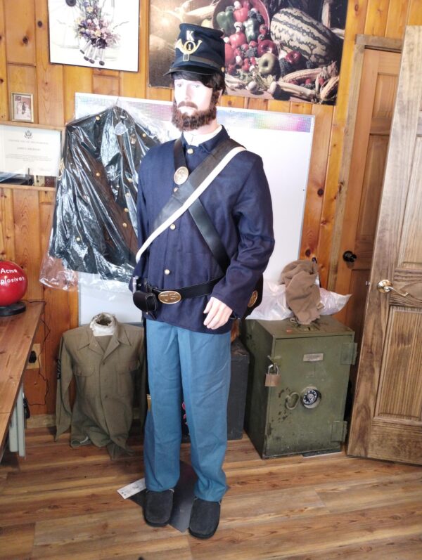 Custom Mannequin for Civil war display - Image 2