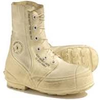 U.S. Military Surplus "Bunny boots" Cold Weather Boots, Size 4 Regular Used