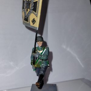 Lead Statue of WW2 German luftwaffe Band soldier standard-bearer with yellow flag mountain hunter flagbearer