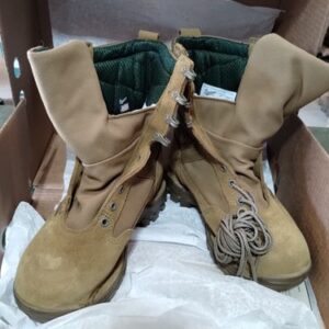 Danner Cold Weather Boots Rivot TFX 8" Coyote Color Size 4 Wide USA New In Box