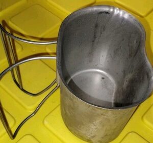 GENUINE US MILITARY CANTEEN CUP 1QT USGI STAINLESS  Dated 1991 Desert Storm