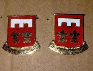 Lot Of 2 Used Distinctive Unit Insignia (DUI) for the US Army 367th Engineer BN