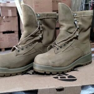 NEW US Army ALTAMA Combat Military Boots Desert Tan Size 5R Cold Weather Vibram
