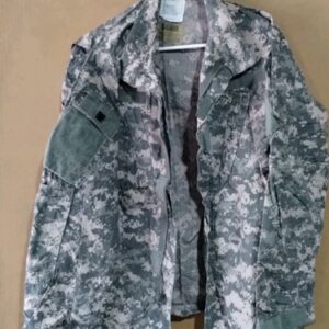 New Without Tags US Army Digital Camo ACU Shirt Jacket Size Medium Regular