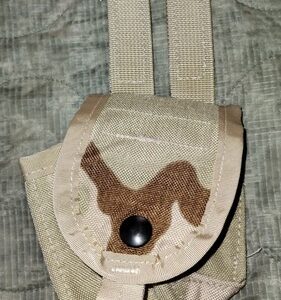 US ARMY MOLLE II DCU HAND GRENADE POUCH NEW OLD STOCK