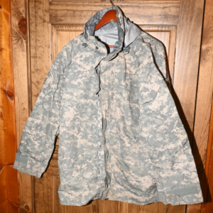 US Army Cold Weather Gen II GoreTex Parka Jacket ACU UCP Camo Size XL/R