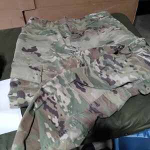 Used Medium Long Trousers male OCP Multicam Army USGI 8415-01-623-4187