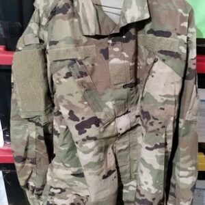 Used OCP, Multicam Combat Shirt/Coat Medium Regular NSN 8415-01-623-5528