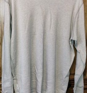 Used Set Of 2 Medium Regular  Thermal  Flame Retardant Undershirt Military
