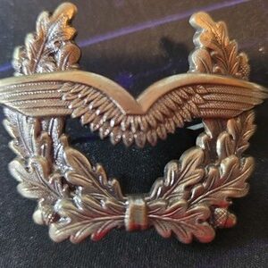 Vintage Cold War-era West German Air Force (Luftwaffe) Cap Badge Used