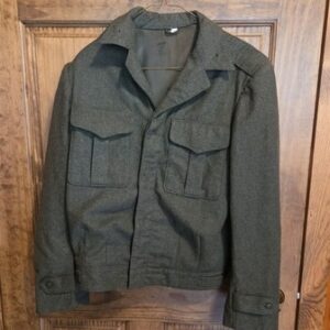 Vintage USMC M1947 or M1952 wool Vandegrift USMC Ike Jacket Size 38 L Drycleaned